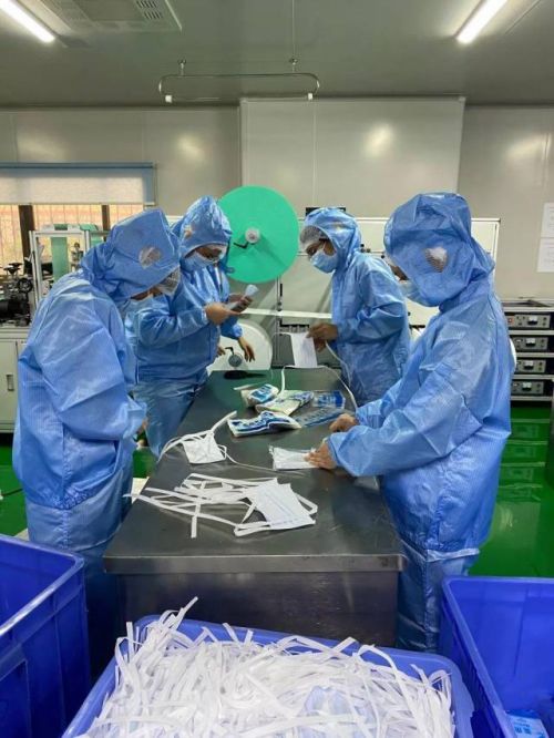 康正卫生材料是佛山顺德区的唯一一家生产口罩的企业.